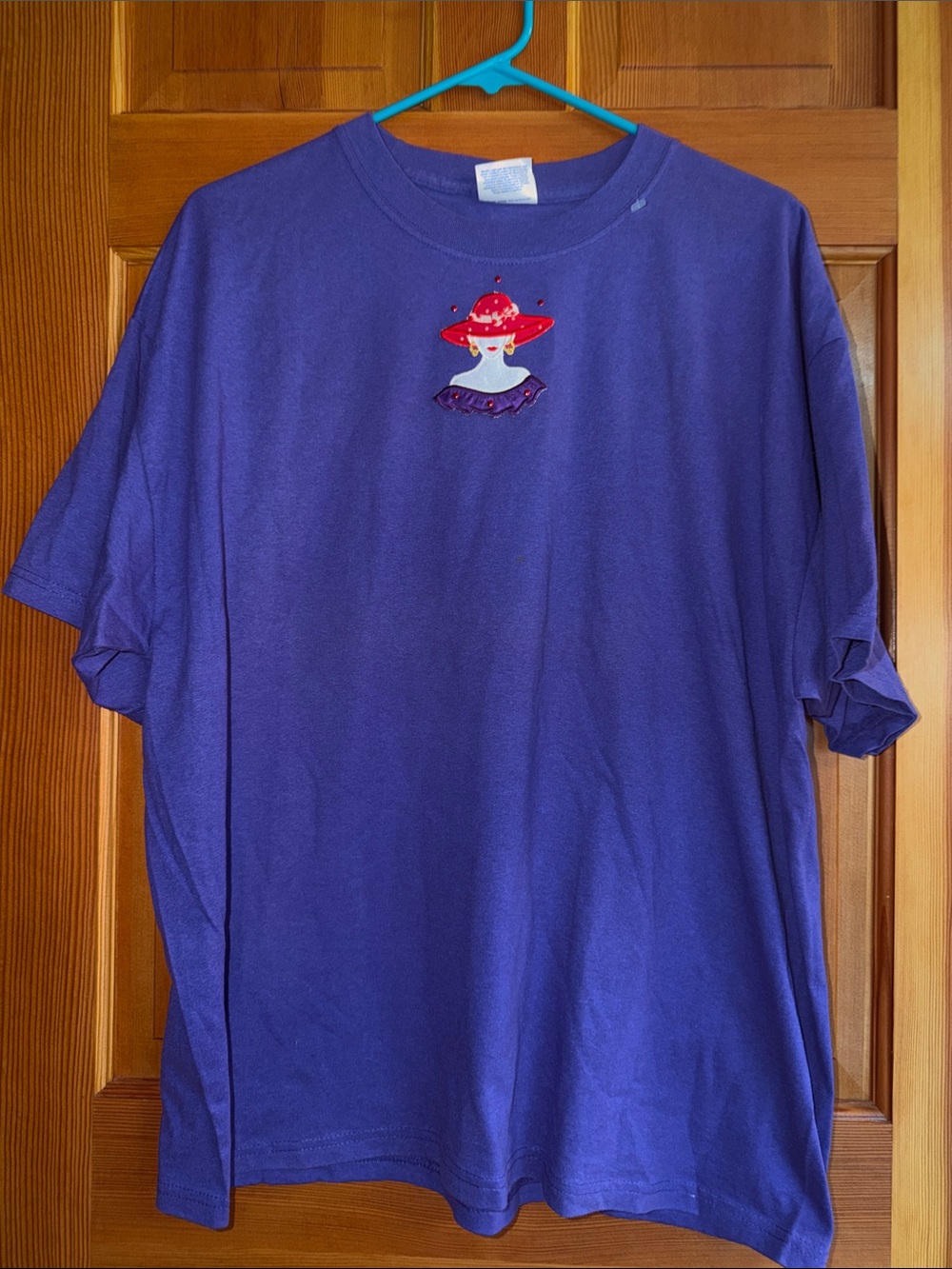 Purple Red Hat Lady Embroidered T-Shirt XL